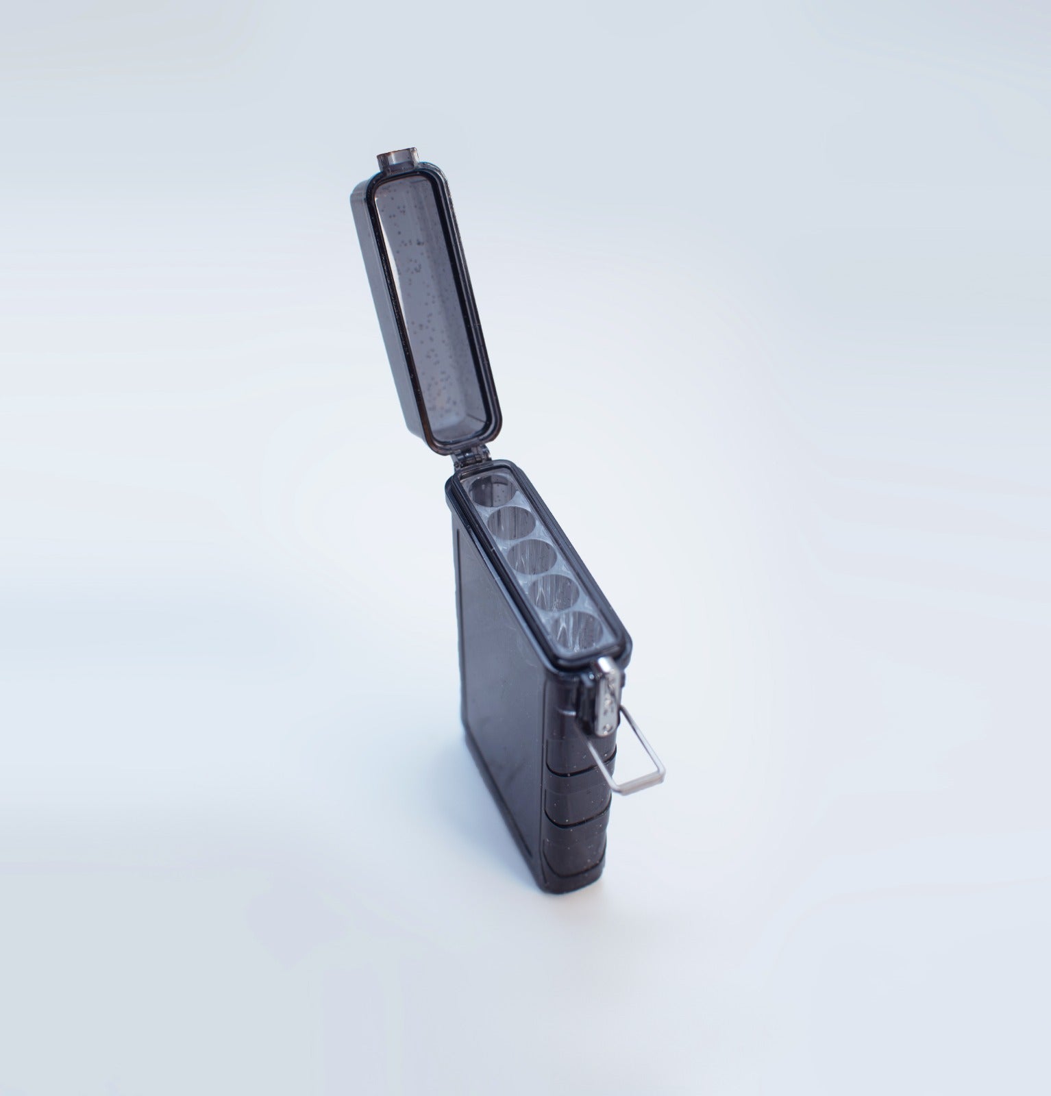 Large Black Joint Holder holds 5