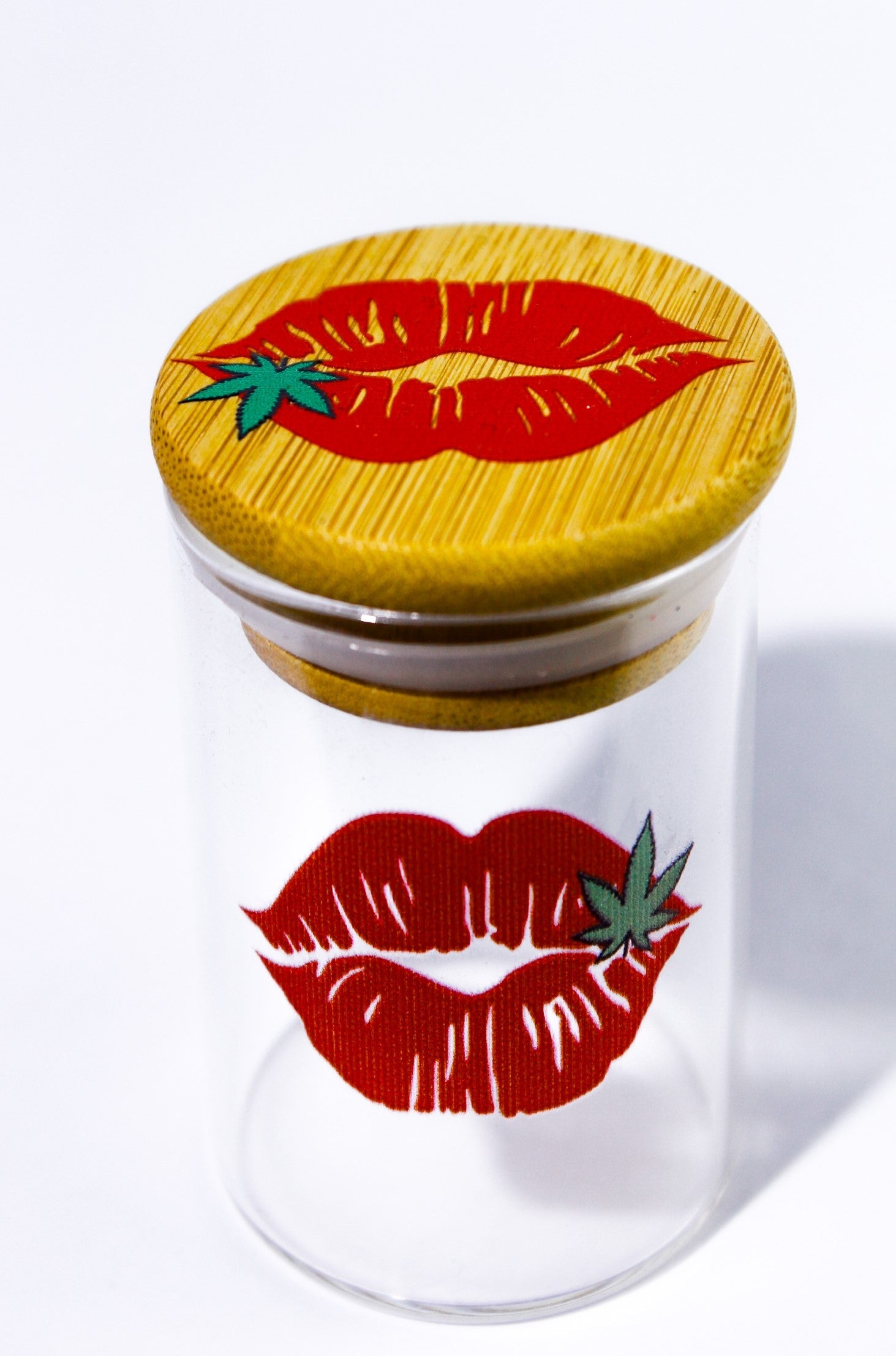 Lips jar with bamboo lid